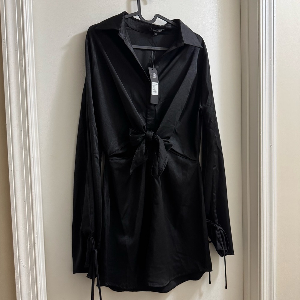 Fashion Nova: Front Tie/Button Up Black Long Sleeve Dress